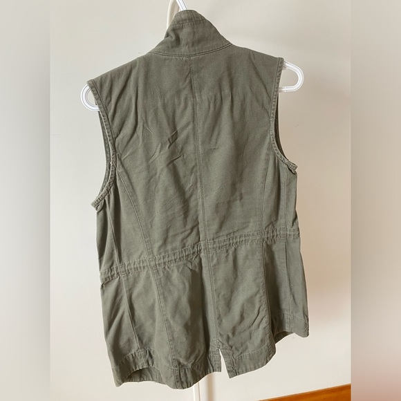 Military utility style vest - Picture 2 of 2